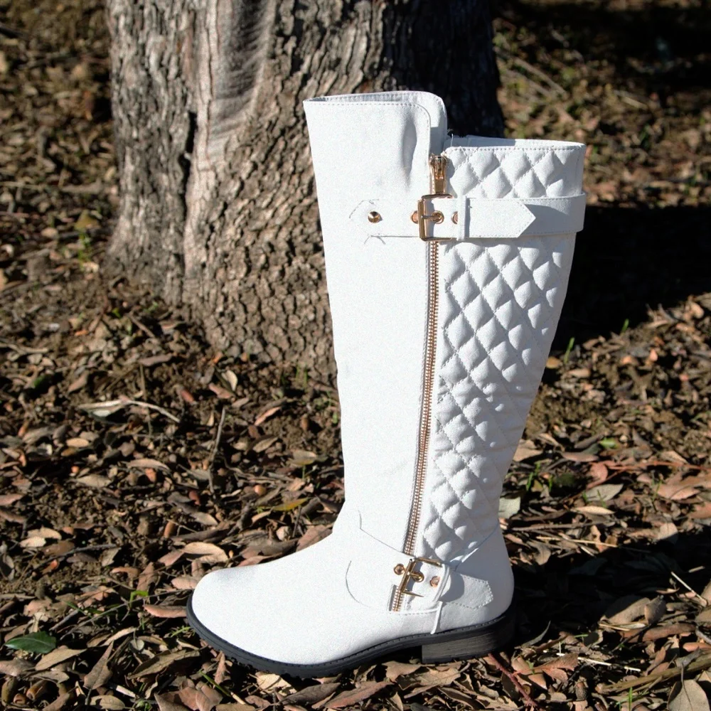 NEW🔥 White Quilted Knee High Riding Boot Buckle Strap - Picture 3 of 5